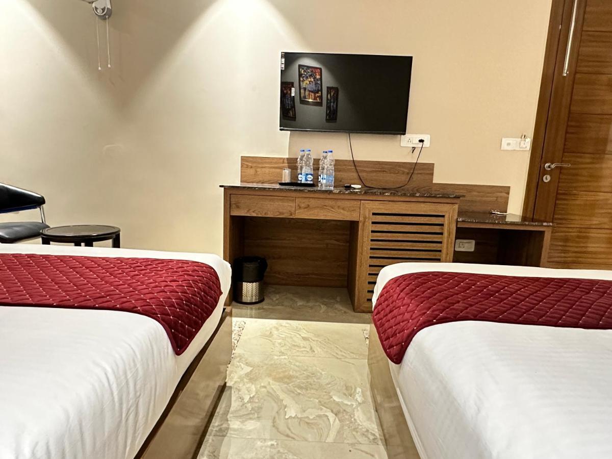 Highlands Hotel Rishikesh Ngoại thất bức ảnh