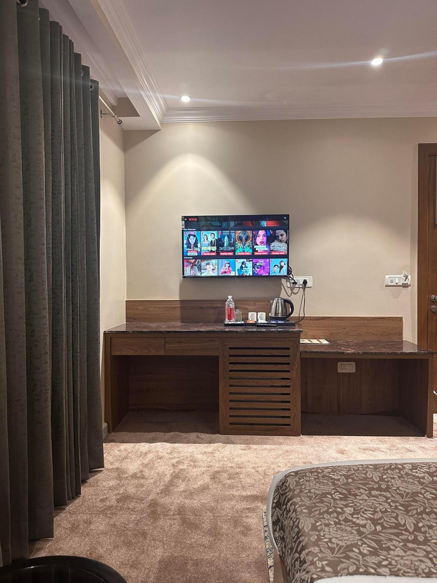 Highlands Hotel Rishikesh Ngoại thất bức ảnh